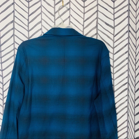 🔸 lululemon masons peak flannel plaid shirt blue - Picture 5 of 8